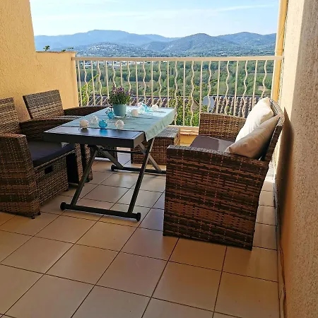 Apartamento Ferienhaus Am Golf Von Saint-tropez